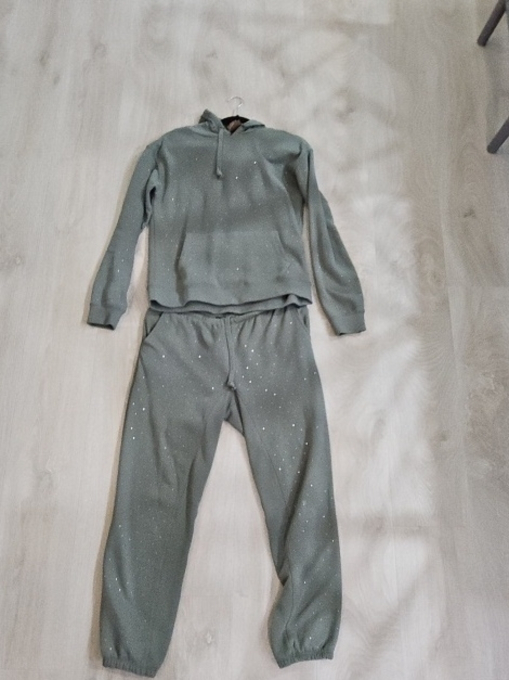 Generation Love Olive Sparkle Jogger Set - Picture 1 of 3